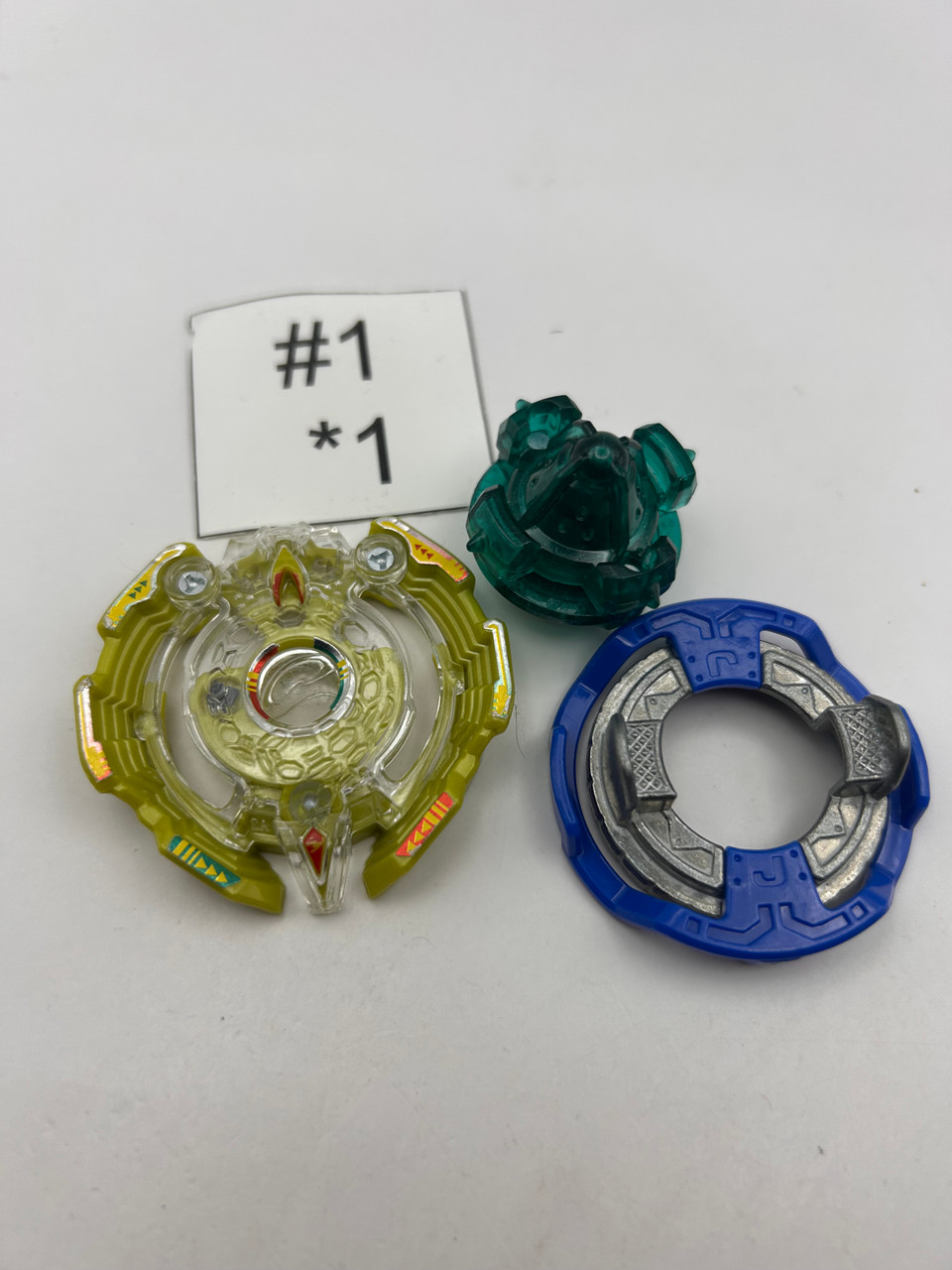 TAKARA TOMY Quad Quetzalcoatl / Quetziko Jerk Press Burst Beyblade