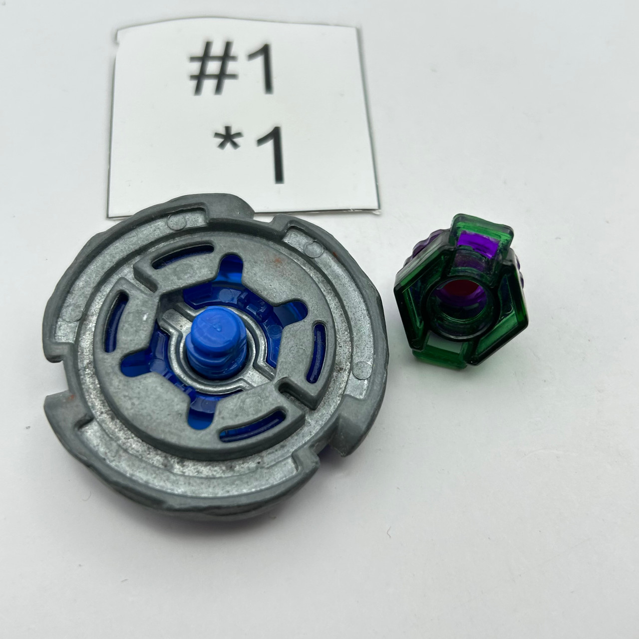TAKARA TOMY Storm Capricorn 100RF Metal Fight / Metal Masters