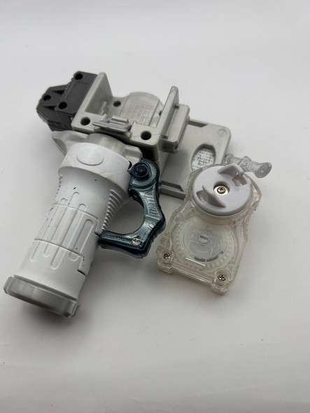 TAKARA TOMY 3-Segment Launcher Grip BB-73 + Left Spin Launcher #4 [USED]