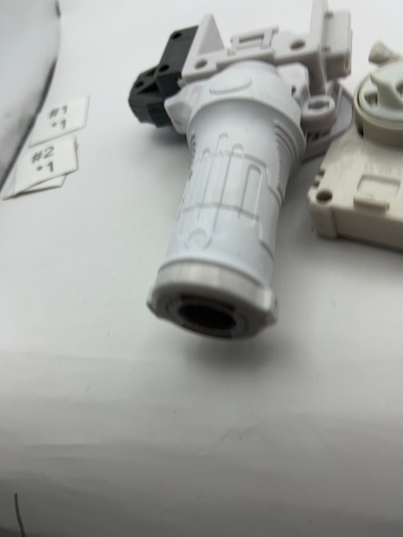 TAKARA TOMY Grey 3-Segment Launcher Grip BB-73 + Left Spin Launcher #13 [USED]
