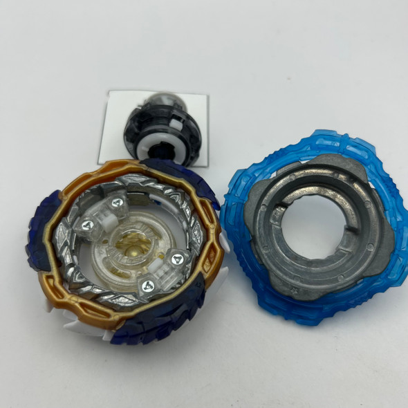 TAKARA TOMY B-186 04 Dynamite Perseus Nexus+D Mobius Burst DB Beyblade [USED]