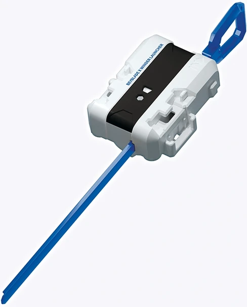 TAKARA TOMY Beyblade X Custom Line Winder Ripcord Launcher CX-04 (White×Blue Ver.) NWOP