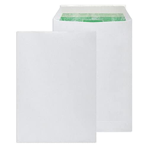 Basildon Bond Envelopes C5 White wrapped Pk50, white C5 envelopes with a smooth surface and neat edges.
