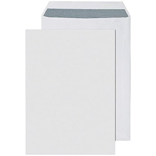 Q-Connect C5 Envelopes Pocket Self Seal 90gsm White (Pack of 500), image showing a white C5 envelope with a self-sealing flap on top, and an additional envelope in front displaying the front view.