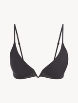 Black non-wired padded triangle V-bra_0