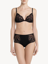 Black lace high-waisted brief_1