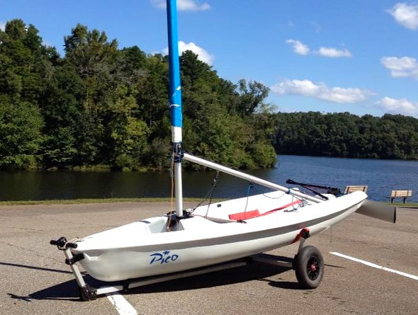 CAPE DORY 10 CAPE DORY 10