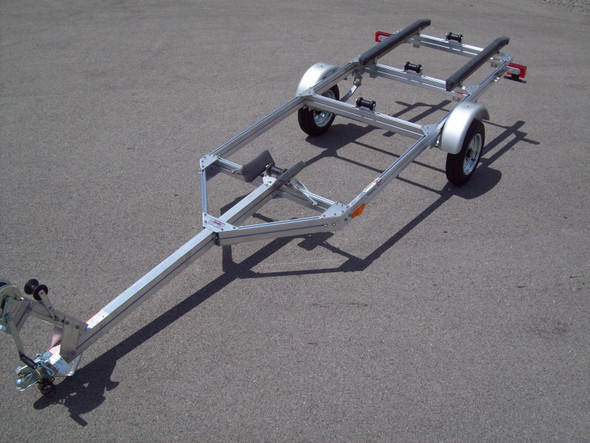 1200 pound capacity trailer for boats up to 16' Trailex
