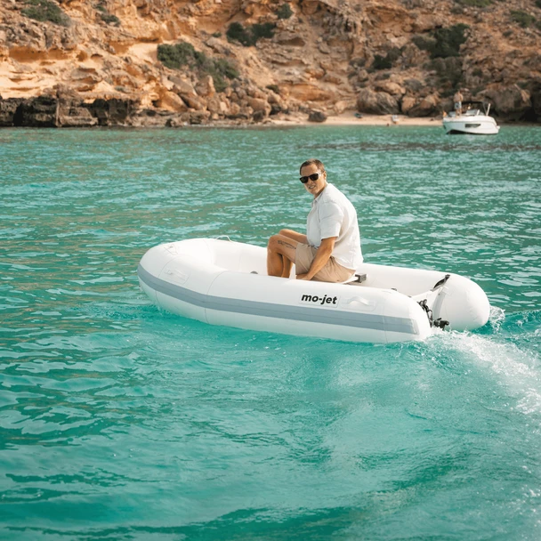 MO-jet Tender 238 Jet Boat