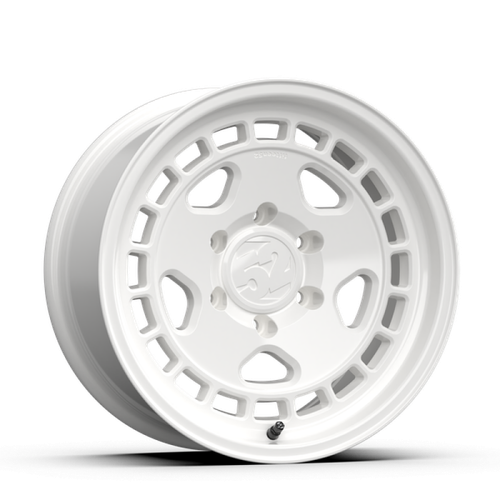fifteen52 Turbomac HD Classic 17x8.5 / 6x135 BP / 0 ET / 87.1mm CB / 4.75in BS / Classic White Wheel