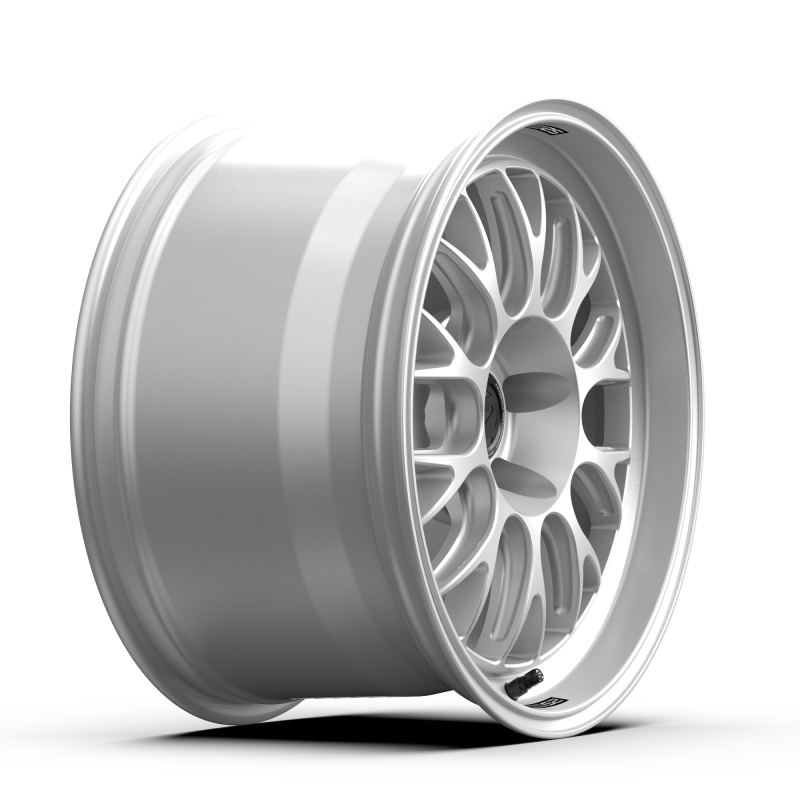 fifteen52 Holeshot RSR 19x9.5 5x120 22mm ET 72.56mm Center Bore Radiant Silver