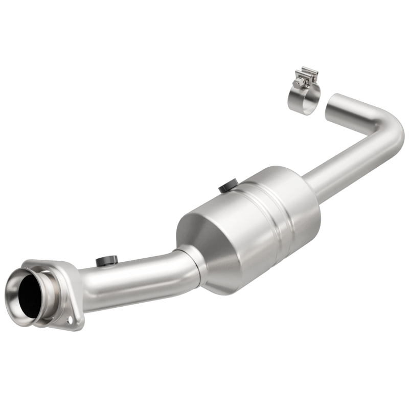 MagnaFlow Direct Fit Catalytic Converter 2011-2014 F-150 3.7L Underbody