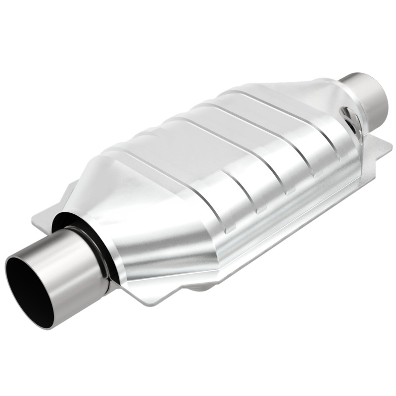 MagnaFlow Universal Catalytic Converter 3 Single O2 Boss
