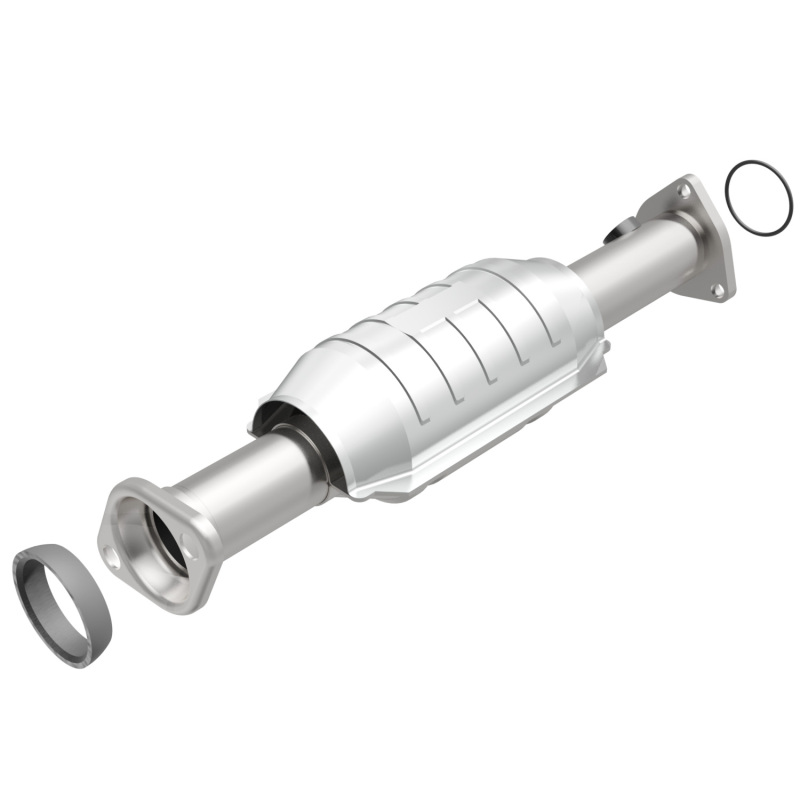 MagnaFlow Direct Fit Catalytic Converter 97-01 Honda CR-V 2.0L
