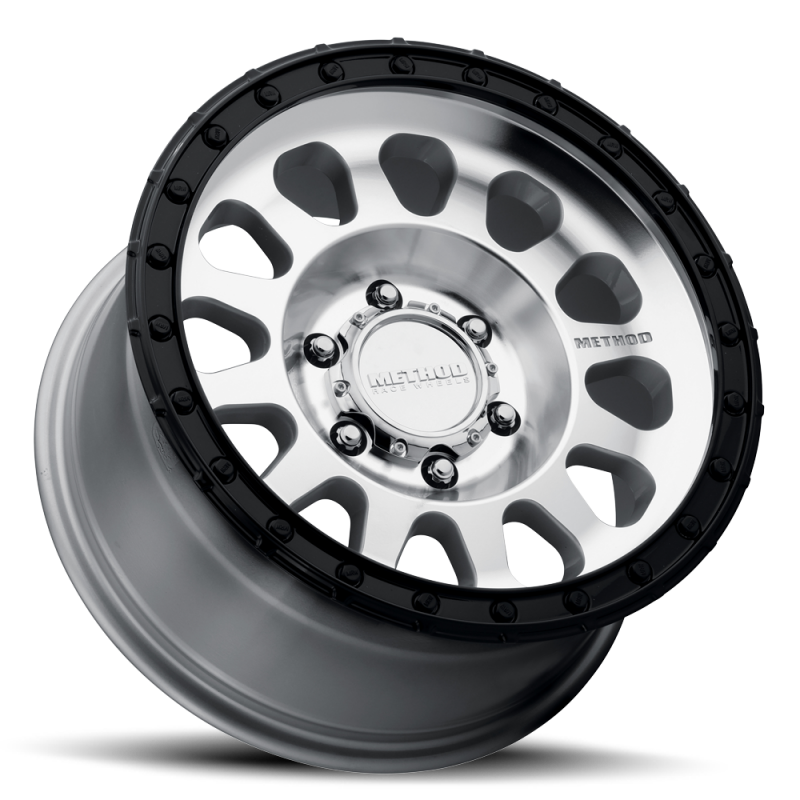 Method MR315 17x8.5 0mm Offset 8x6.5 130.81mm CB Machined Wheel - Gloss Black Lip