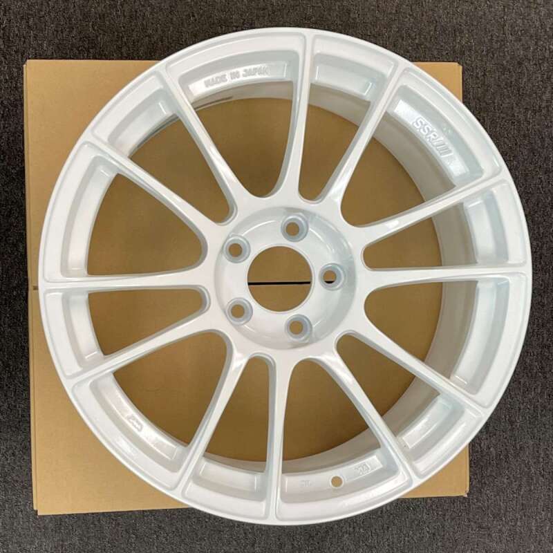 SSR GTX04 18x9.5 5x100 40mm Offset White Wheel *SPECIAL ORDER-NO CANCELLATION/RETURN*