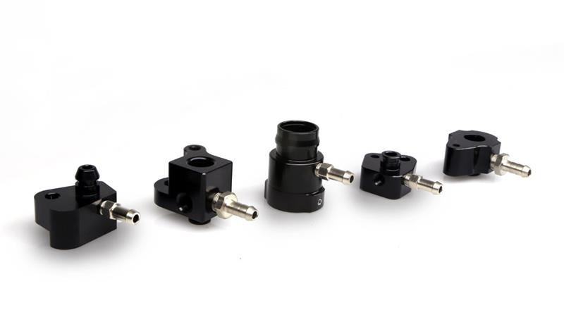 Turbosmart Boost Reference Adapter Ford 09+ Fiesta/Focus Ecoboost - Black