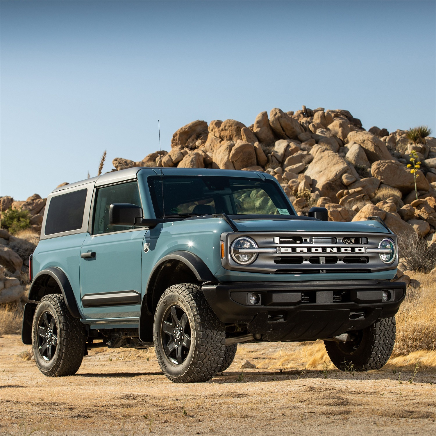 2021-2024 Bronco Off-Road Suspension 2" Lift Kit 2-Door (M-18000-B1A)