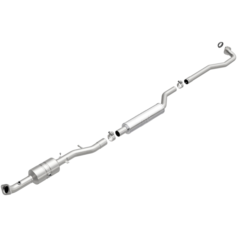 MagnaFlow Direct Fit Catalytic Converter 2008-2009 OUTLANDER 2.4 L Underbody