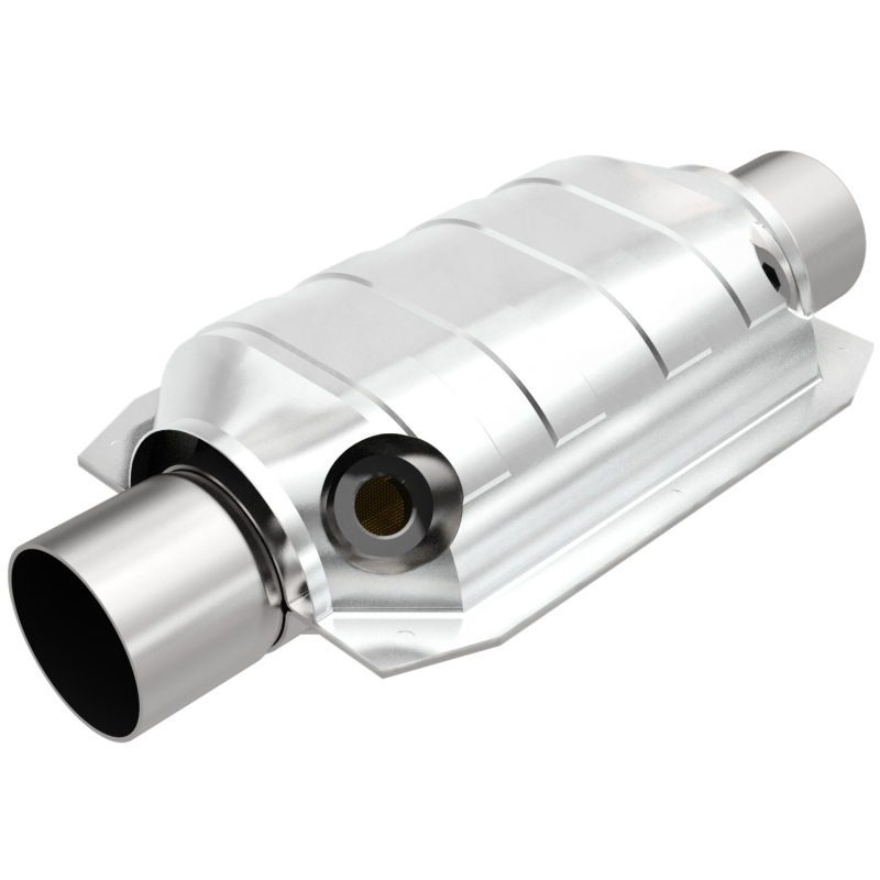 MagnaFlow Universal Catalytic Converter 2.25 W/Dual O2 Boss
