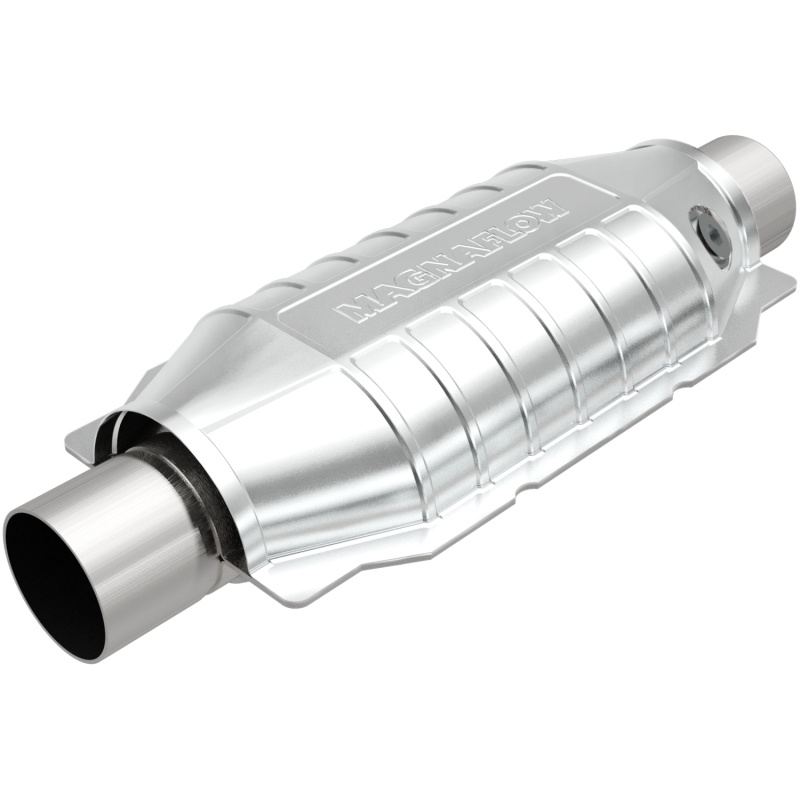 MagnaFlow Universal Catalytic Converter 2.25 inch with single O2 OEM