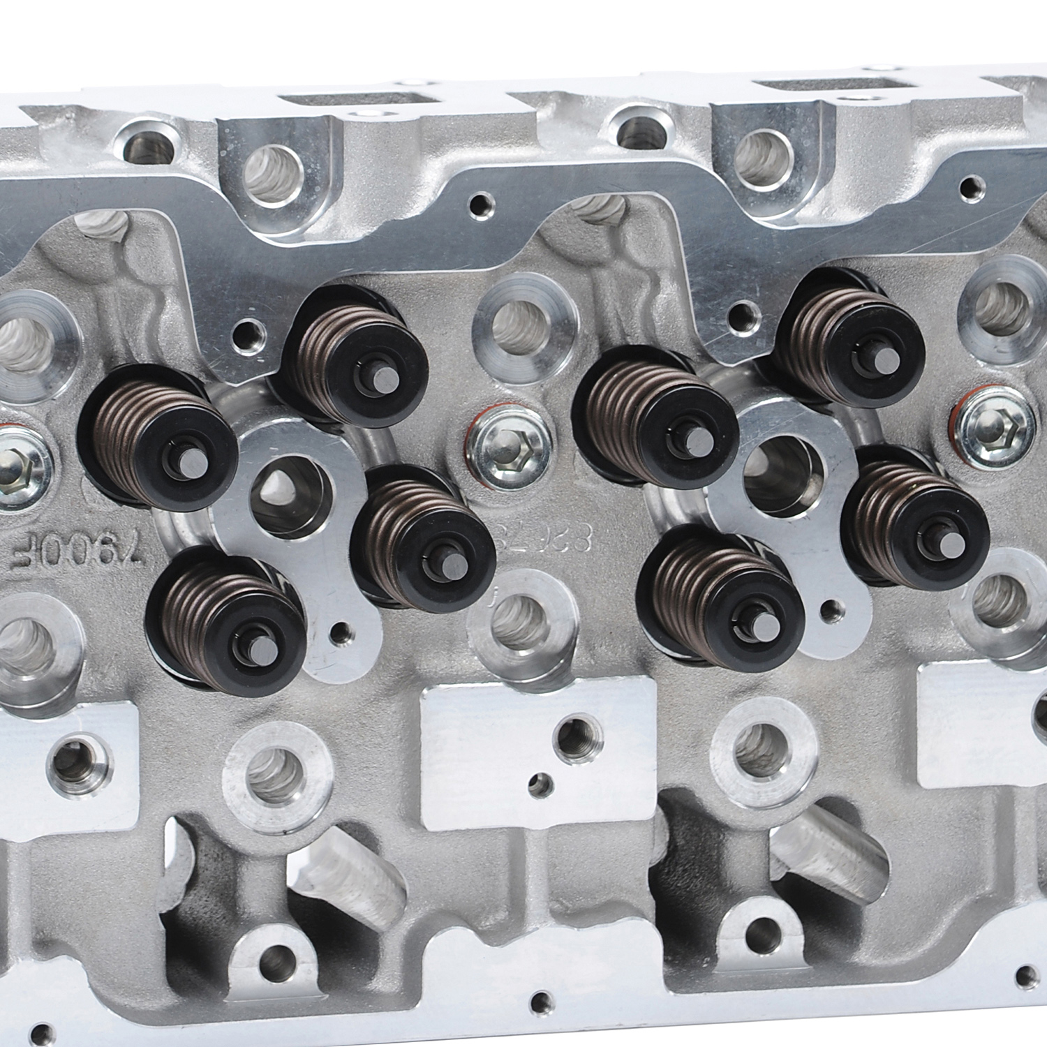 Edelbrock Cylinder Head #79119 for GM 2011-2016 LML 6.6L Duramax Diesel Engines (79119)