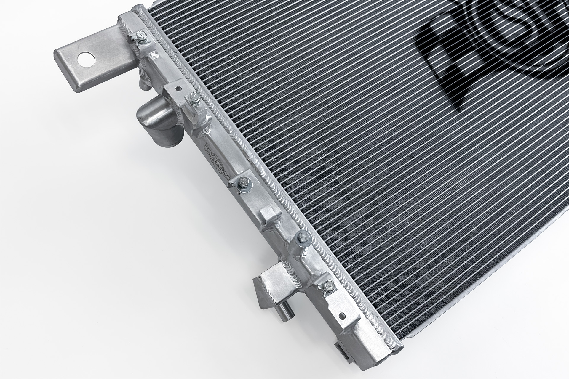 3rd Gen Raptor & 14th Gen F-150 Heavy-Duty All-Aluminum Radiator (8303)