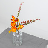 29cm Berry & Lantern Pick