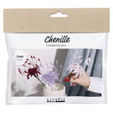 A Pipe Cleaner Flowers Mini Craft Kit.