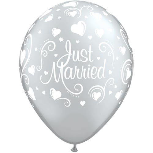 11 inch Silver Just Married Hearts Latex Balloons (6)