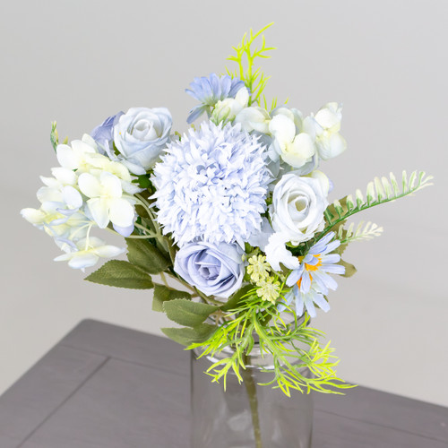 A Blue Small Springtide Floral Bunch, measuring approx. 28cm! A Blue Small Springtide Floral Bunch, measuring approx. 28cm!