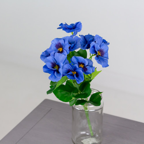 34cm Blue Pansy Bunch 34cm Blue Pansy Bunch