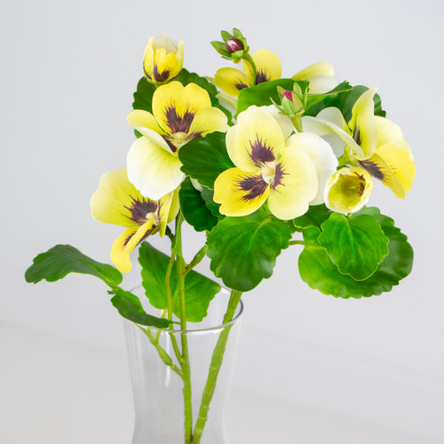 A 47cm Yellow Pansy Spray. A 47cm Yellow Pansy Spray.