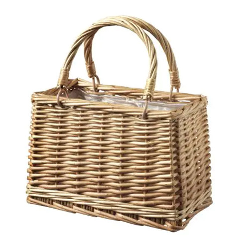 A 28cm rectangular Freya wicker basket.