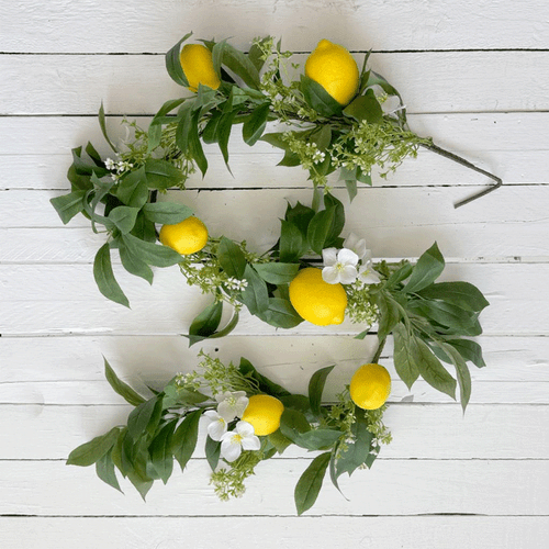A Luxe Lemon Garland, measuring approx. 1.5m A Luxe Lemon Garland, measuring approx. 1.5m