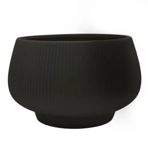 A Hortus Belgrade Matt Black Ceramic Bowl, measuring 18cm.