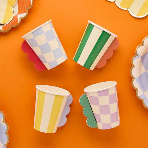 A pack of 8 Playful Brights Paper Cups.
