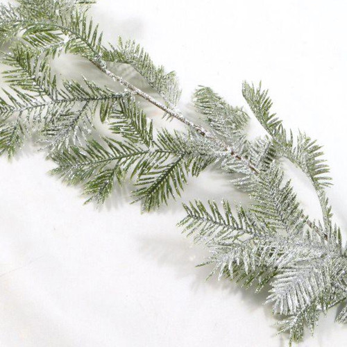 Iced Yew Garland - 1.8m (1)