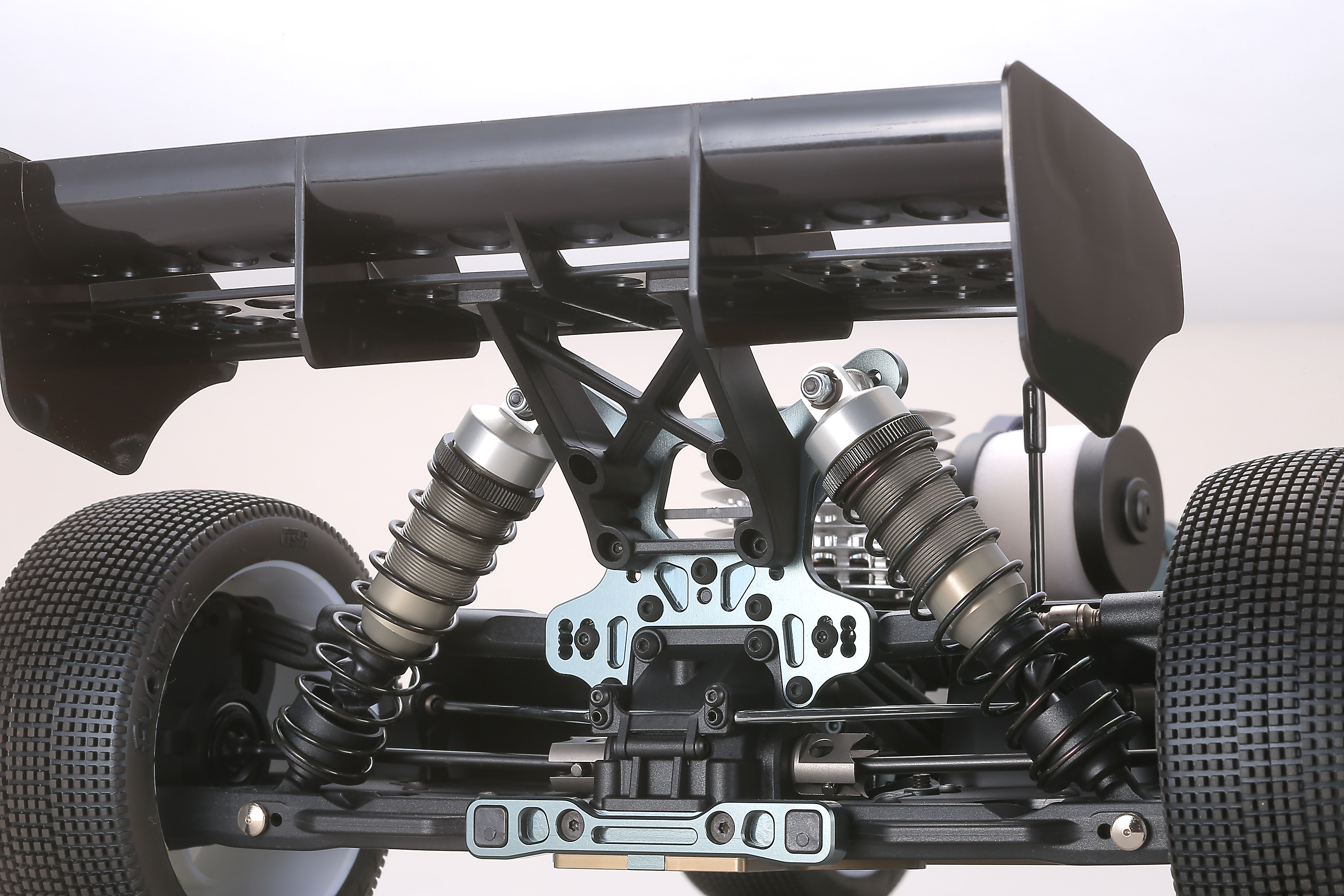 mbx-8-09.jpg mbx-8-09.jpg