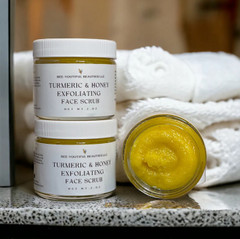 Turmeric and Honey Exfolating Face Scrub