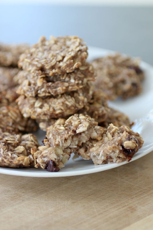 Flourless Banana Everything Cookies