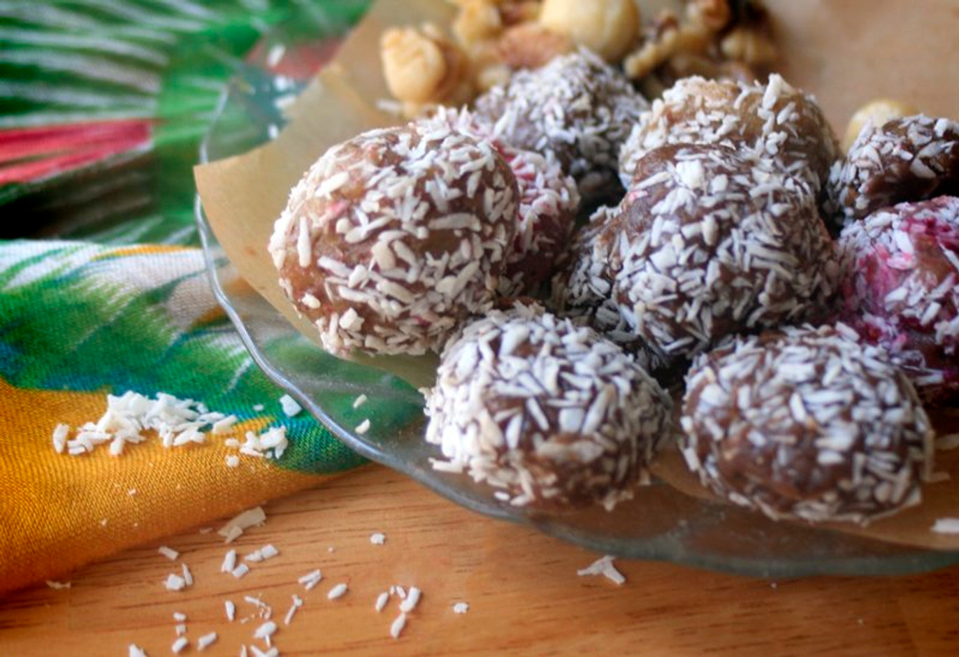 Amazing No-Bake Coconut Breakfast Bites