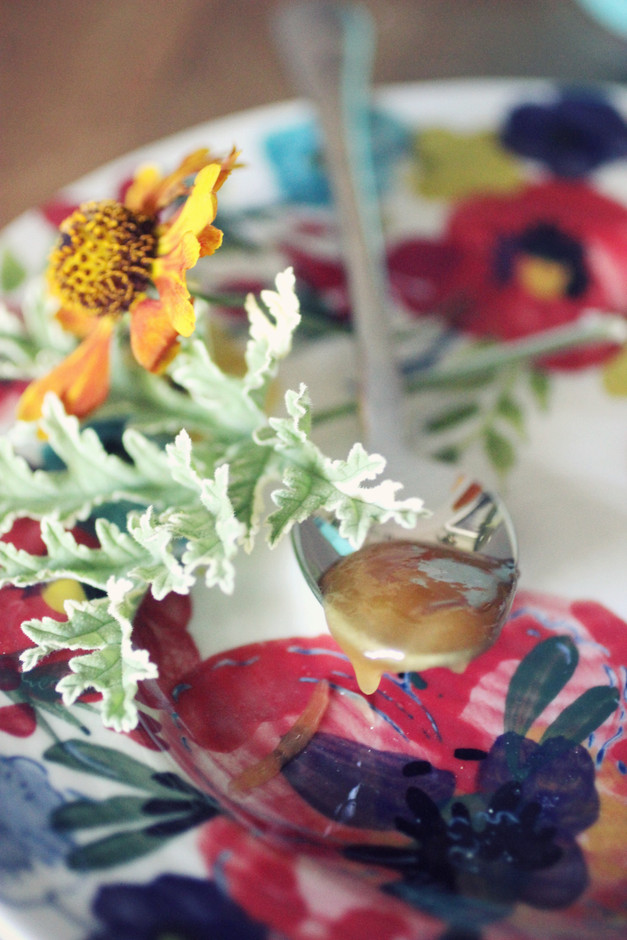 Raw Honey Face Wash: A Simple Cleanser for All Skin Types