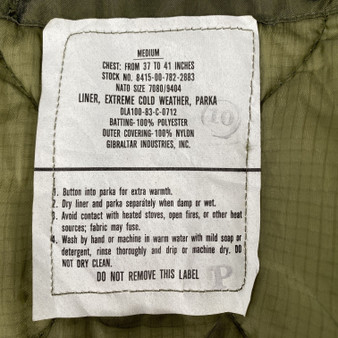 Fishtail Parka, US Army M65  With Liner -  Size Medium-Regular - Genuine USGI