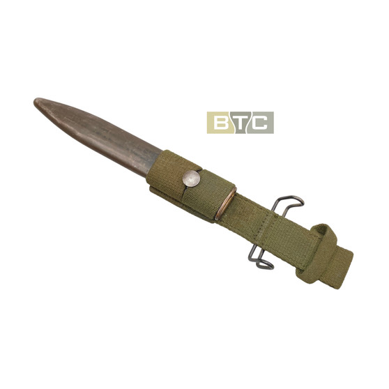 British/Australian No5 Jungle Carbine/SLR  Bayonet Scabbard & Jungle Green Frog -Original