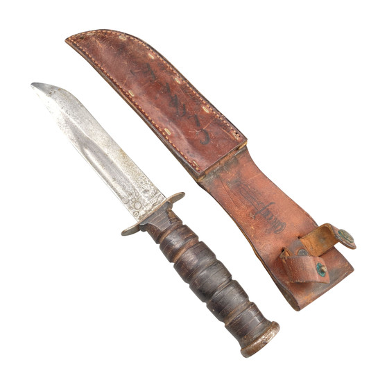 Combat Knife & Sheath, Vietnam Period - US Camillus