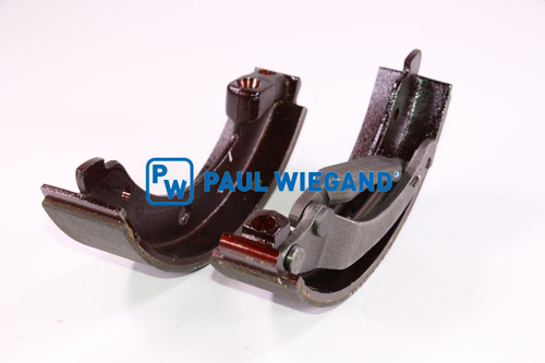 Bremsbackensatz RAVO 5er-Serie mit Hebel Hinterachse links (60056073)
