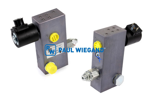 Steuerblock Faun Viatec AK 461 Wasserpumpe  (61086013)