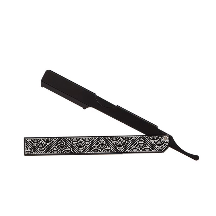 Scallop Patterned Razor