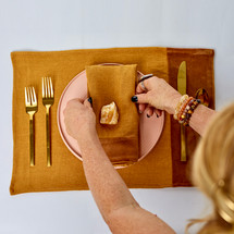 Home for the Holidays:  Entertaining with Cindy